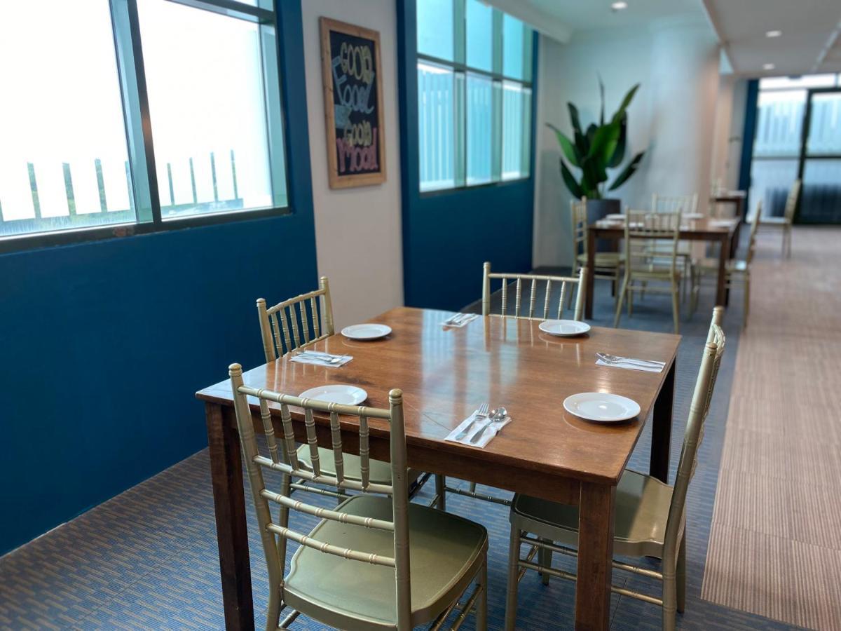 The Lanes Hotel Tutong Exterior photo